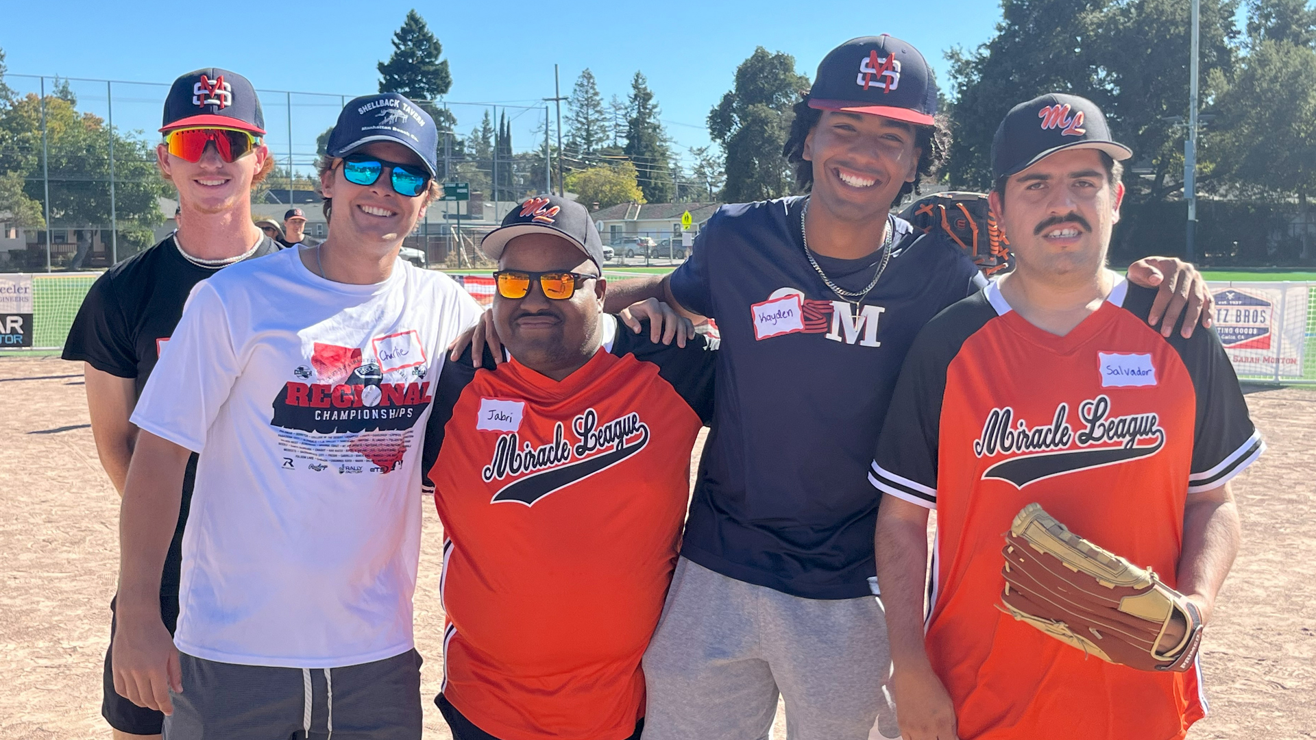 Bulldog baseball team volunteers with Miracle League of SF Peninsula