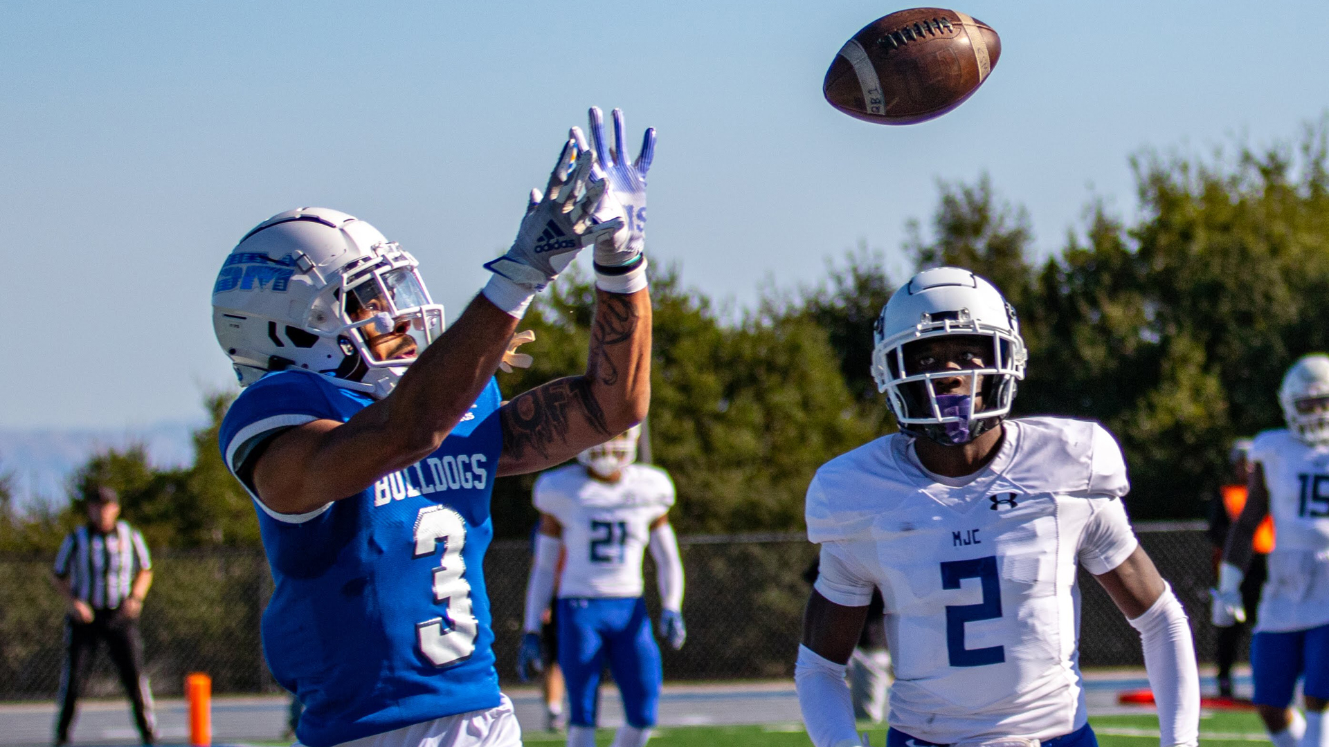 Terence Loville's first-quarter TD gave CSM a 7-0 lead. (Photo by Ronald Rugel Photography)