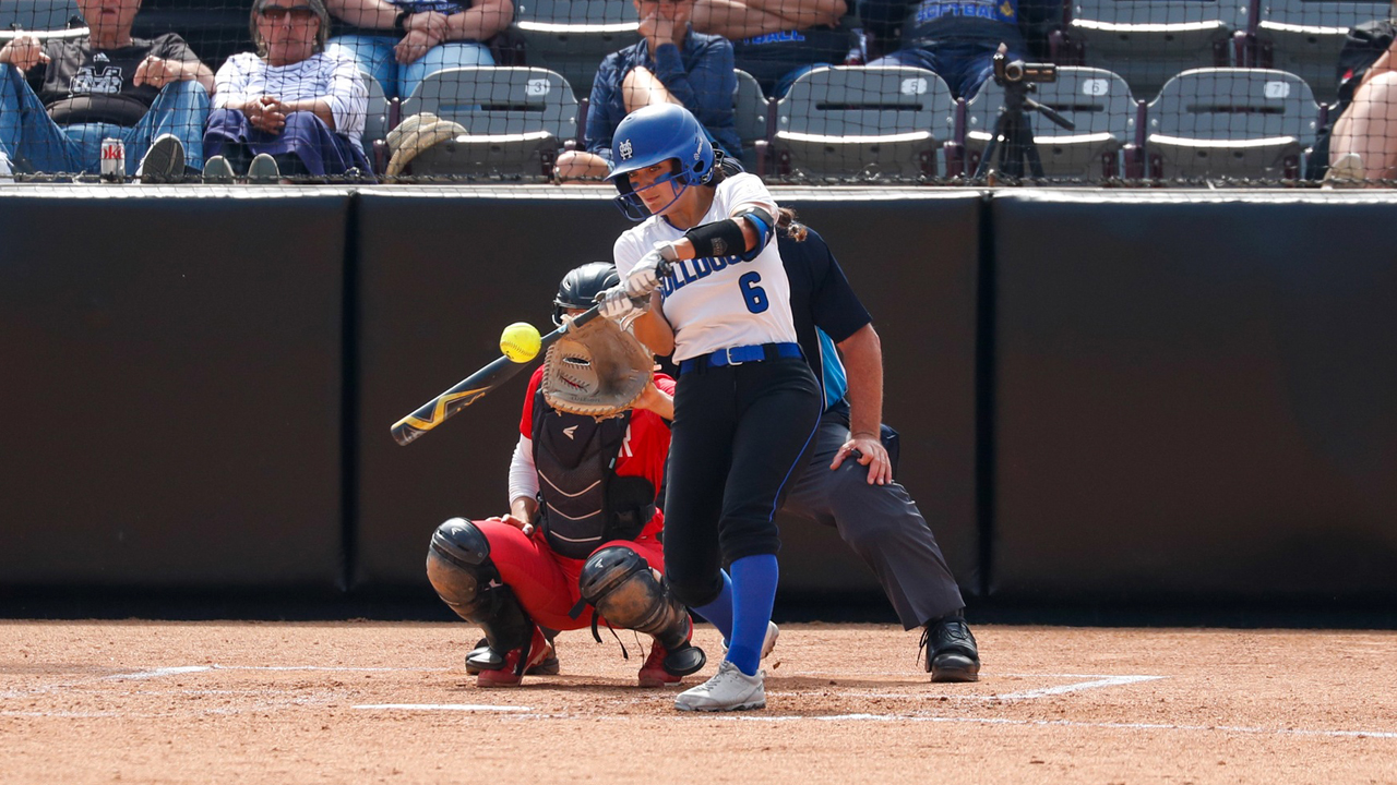 Mariah Norris went a combined 4 for 6 over Friday's two games, including a pair of huge RBI. (Photo by Daryl Peterson/3C2A)
