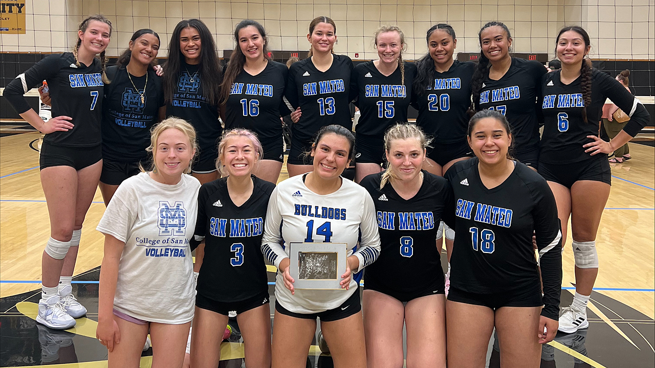 The CSM women's volleyball team finished in second place at the San Joaquin Delta Classic.